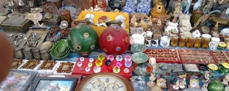 Antique Market 